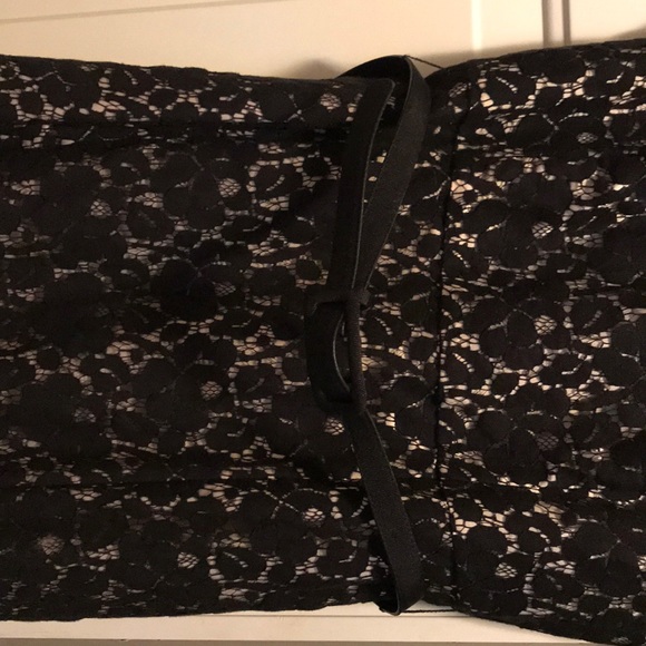 White House black market dress - Picture 4 of 8